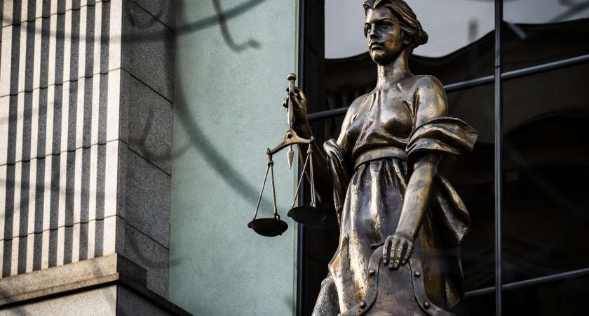    суд верховный globallookpress