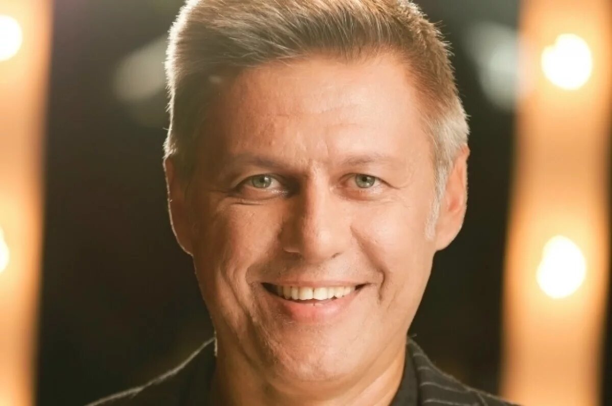    Новым директором Молодёжного драмтеатра Тольятти стал Олег Погорелец