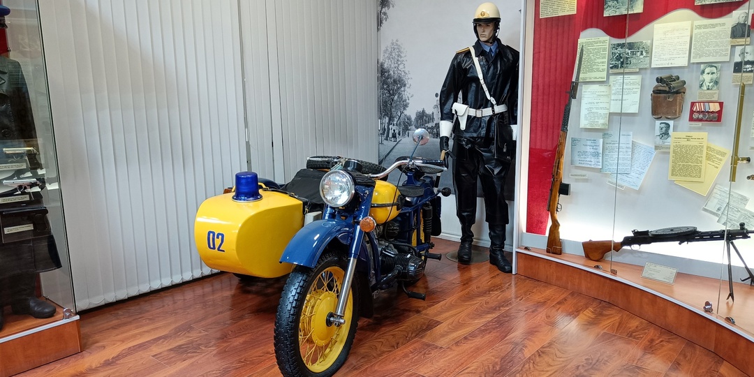 Гомель – город чекистов, мятежей, старообрядцев и плохих макетов архитектурных памятников (Белоруссия. Июль – август 2023 года. День 14)