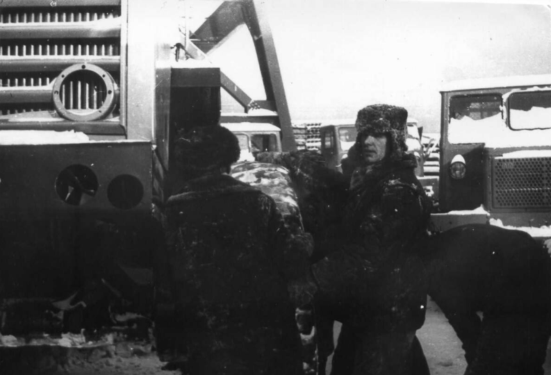 Фото автора. 80 годы двадцатого века. Славный город Усть-Кут.