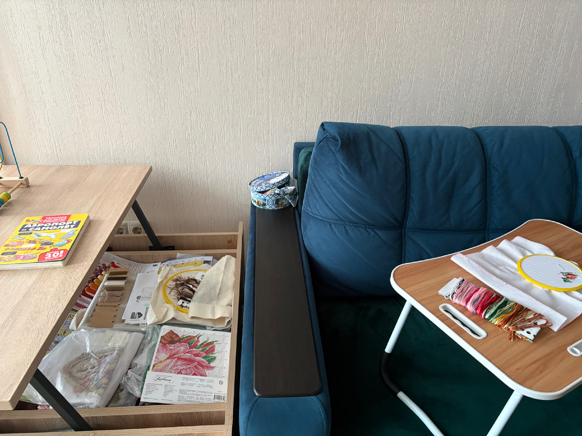 Мое вышивальное место сейчас