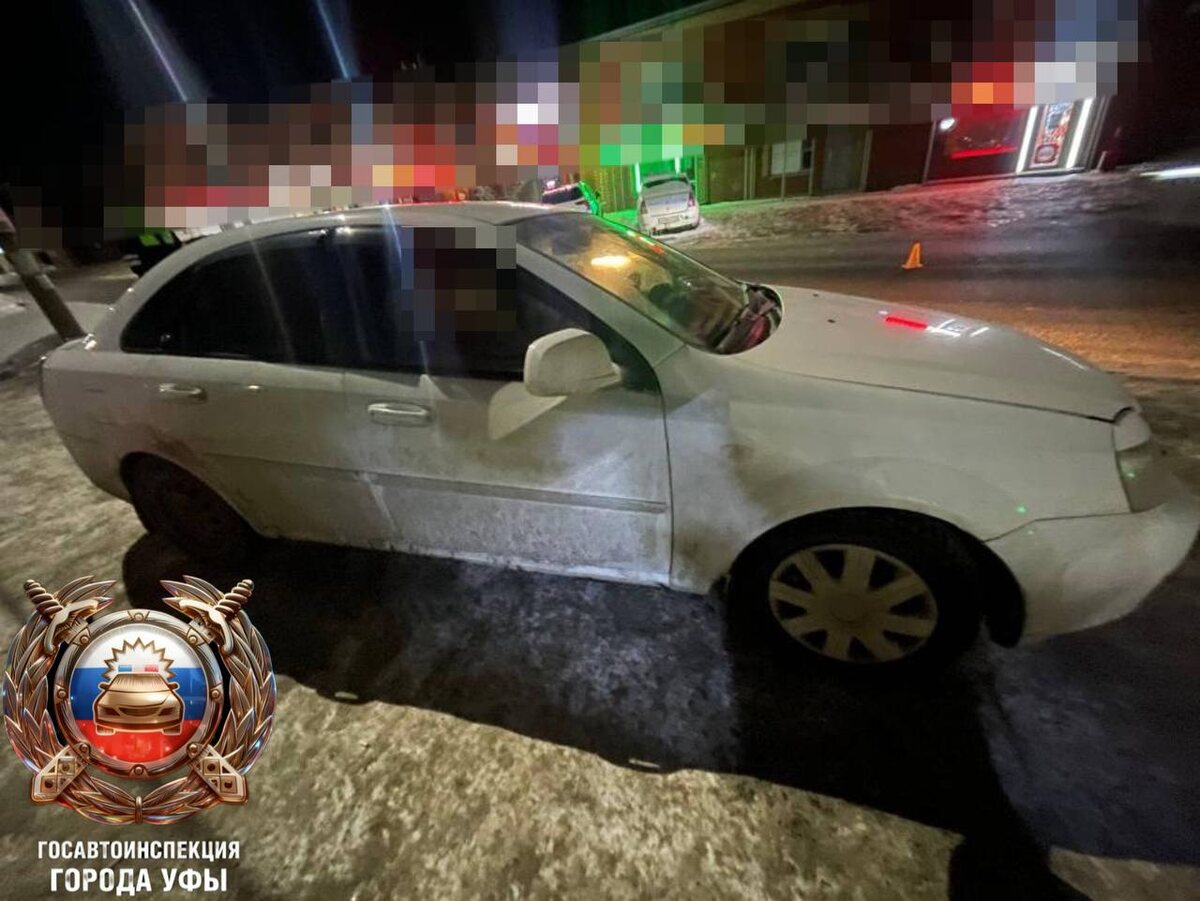    Девочку отбросило на встречную машину после наезда иномарки в Уфе