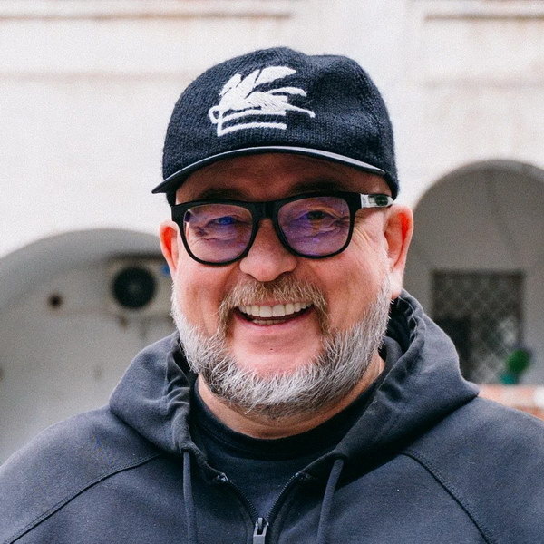     Сегодня 65 лет Александру Войтинскому