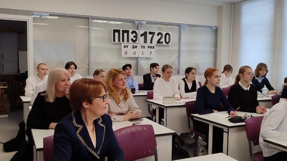 Проблемы дефицита учителей сохраняются даже в престижных гимназиях