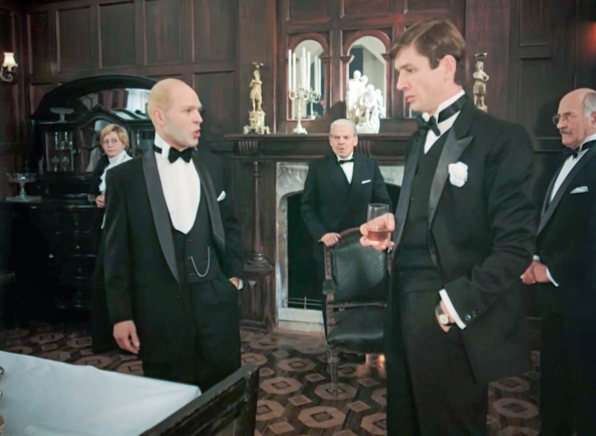 "Десять негритят", а тоже восьмидесятые, надо же