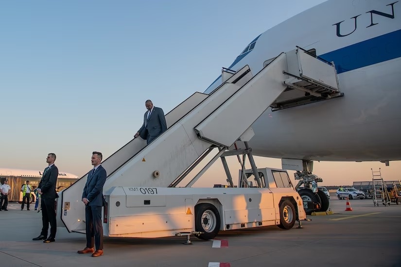 Официальный сайт Минобороны США www.defense.gov📷
