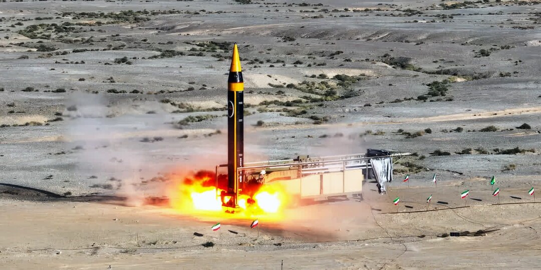 КСИР сообщил о запуске по базам США ракеты с двухтонной боеголовкой