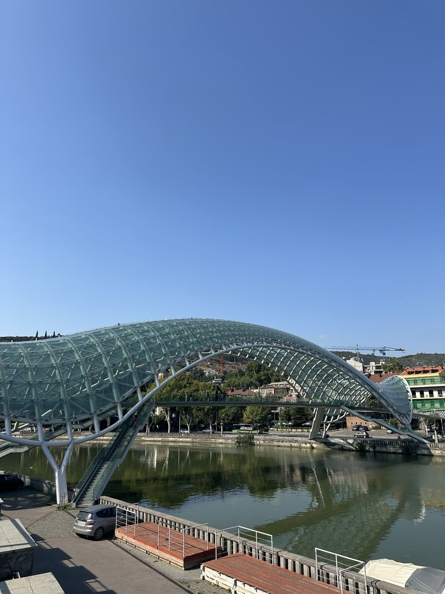 Мост Мира, Тбилиси