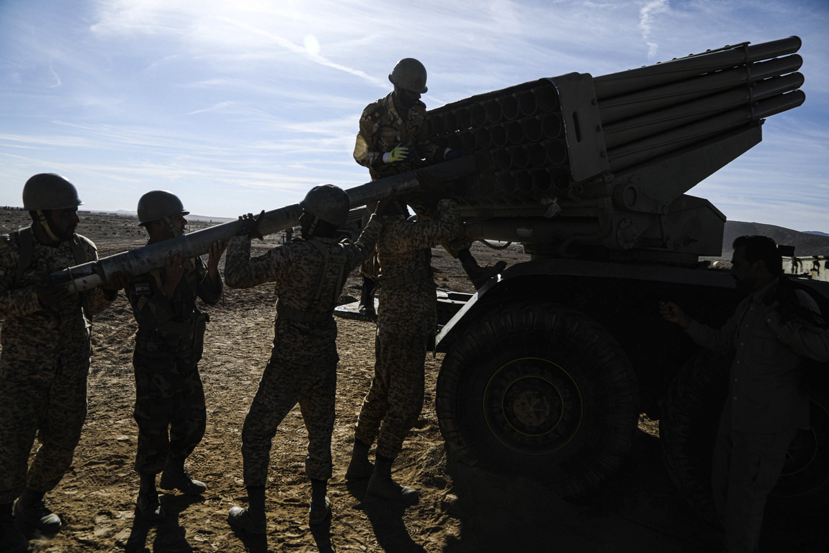    Иран военный АР