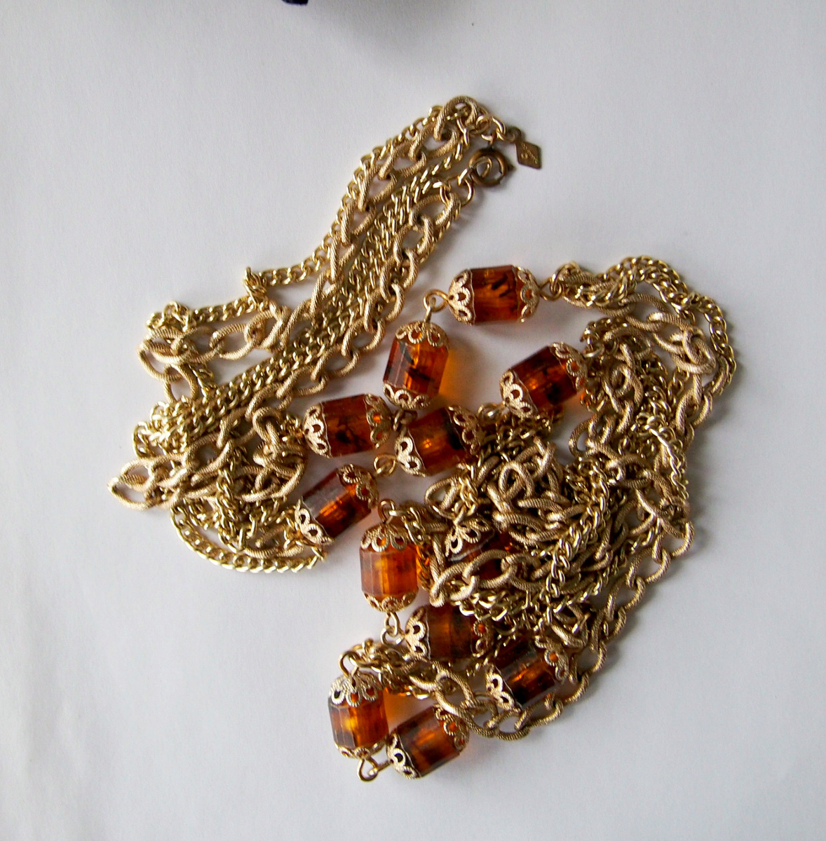 Фото автора. Колье Golden Lattern с маркировкой на подвесном тэге - ромбик наверху