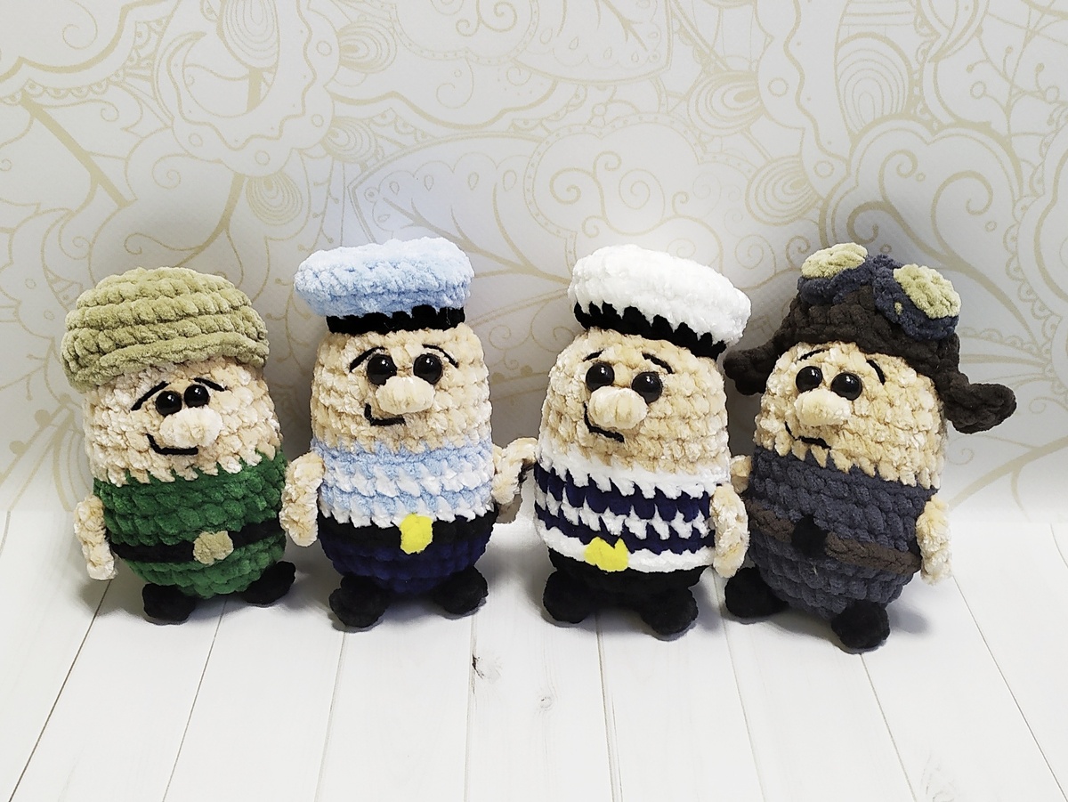 плюшевые солдатики