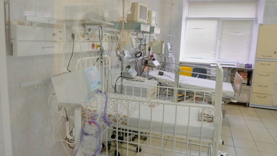 «Бил по голове деревянным табуретом»: пациент не ожидал, на что способен его сосед по палате