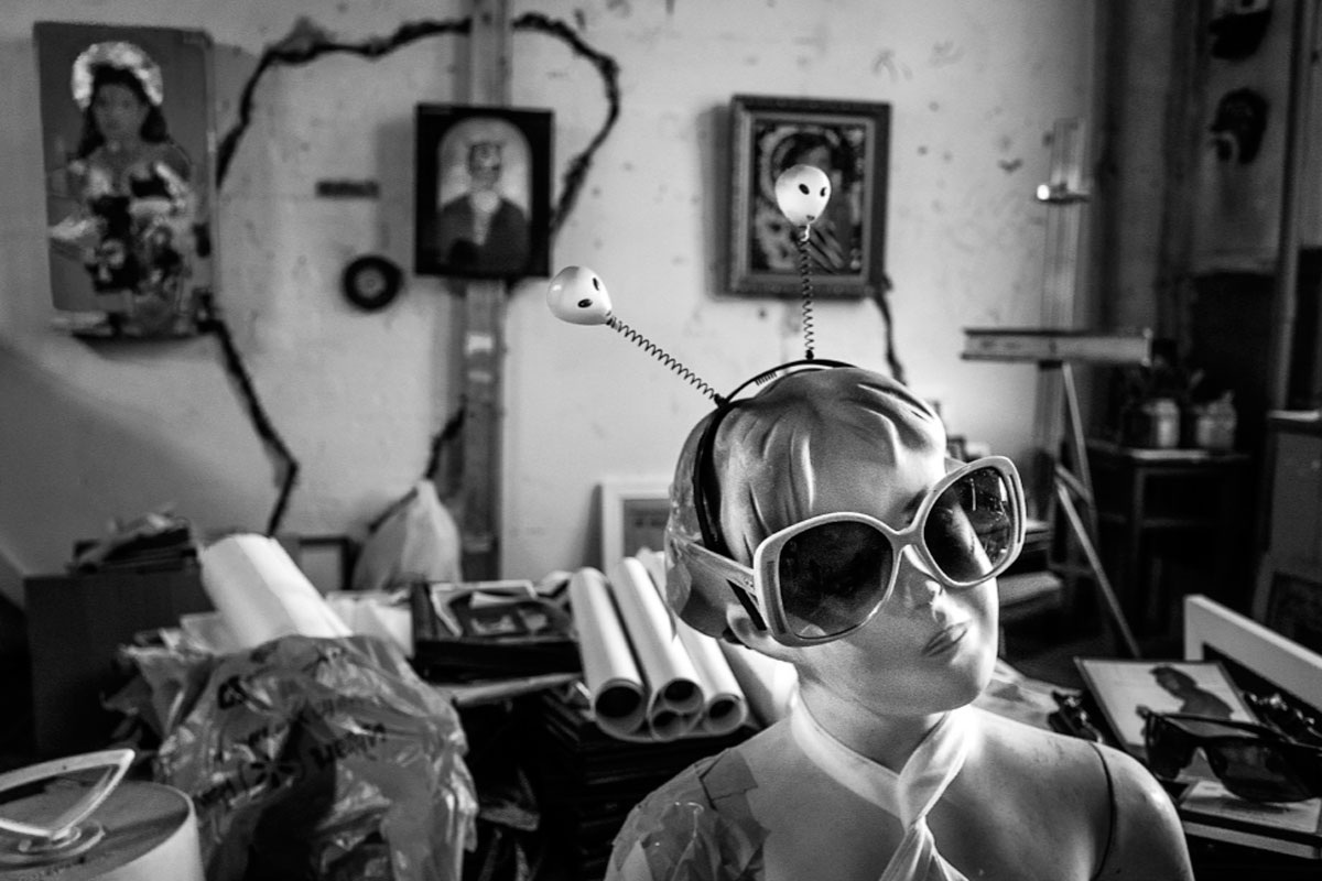 Агентам ЦРУ по всему миру приказали сотрудничать с журналистами, редакторами и лидерами мнений, чтобы они критиковали не правительство, а тех, кто вызывает сомнения