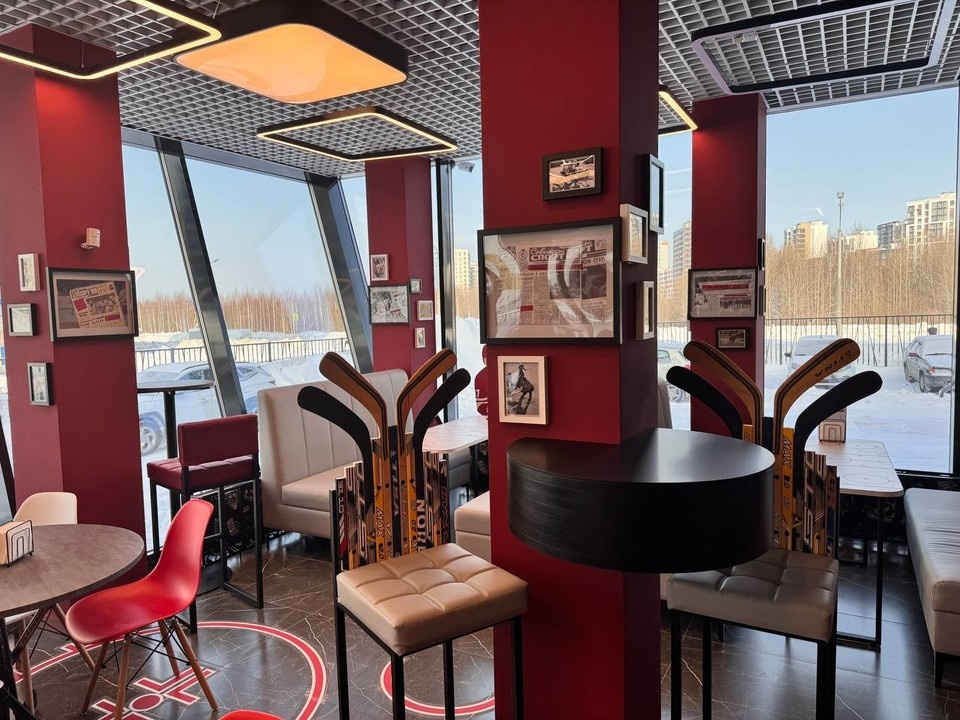    Фото: Ледовая арена "Красная машина" в ВК