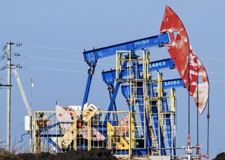    РФ вместо сокращения наращивает добычу нефти