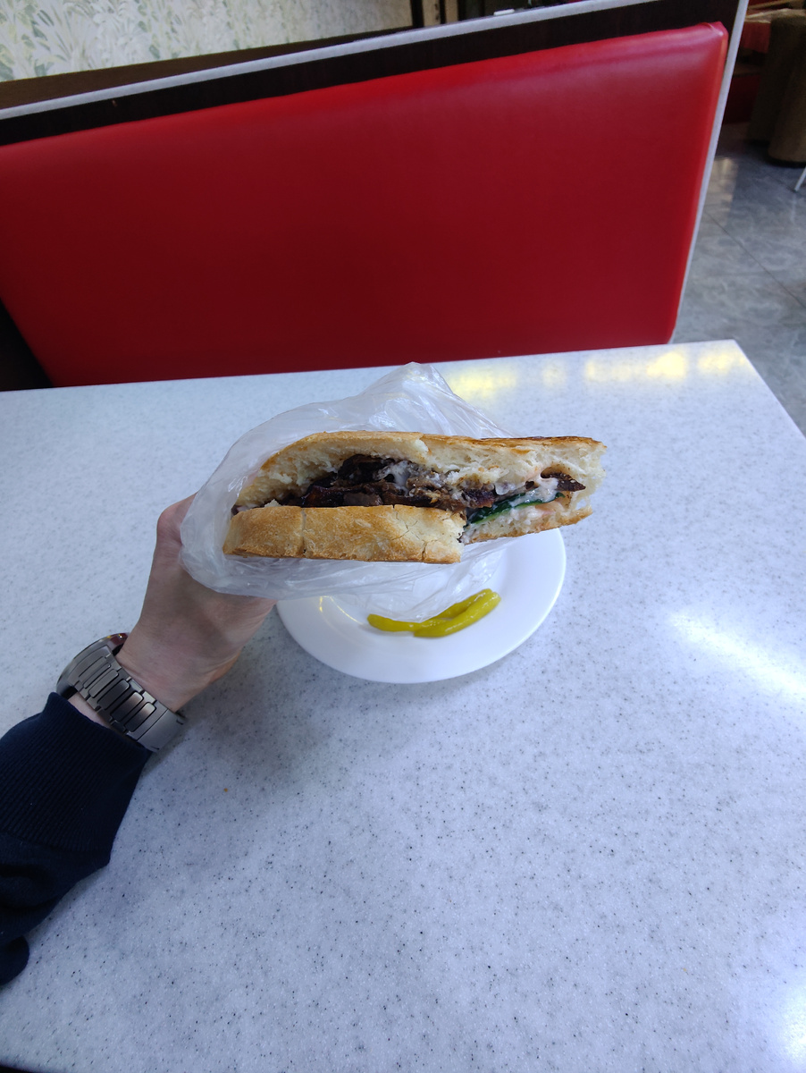 В составе говядина