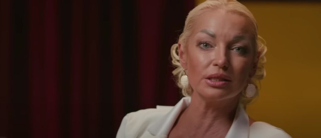    Фото: скриншот видео с YouTube-канала "Алена, блин!"