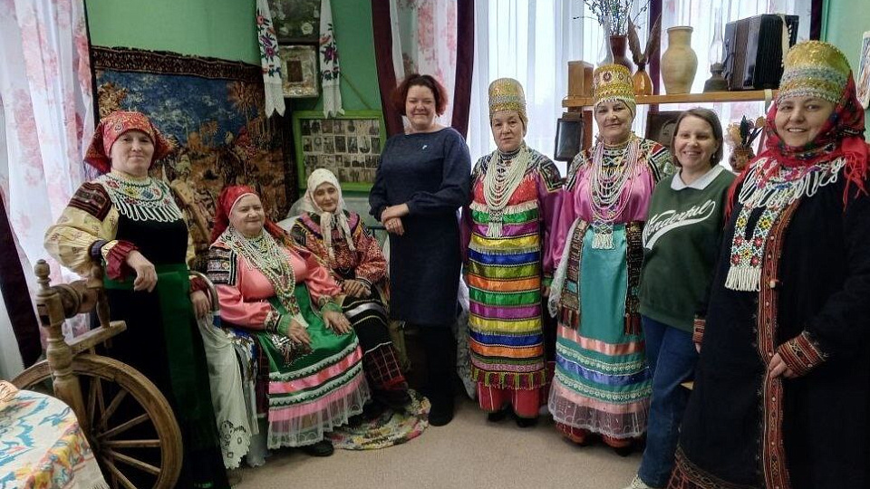 Сохраняя наследие предков. Центр «Искусство жить» и СКЦ «Импульс» объединяют усилия в изучении народного костюма