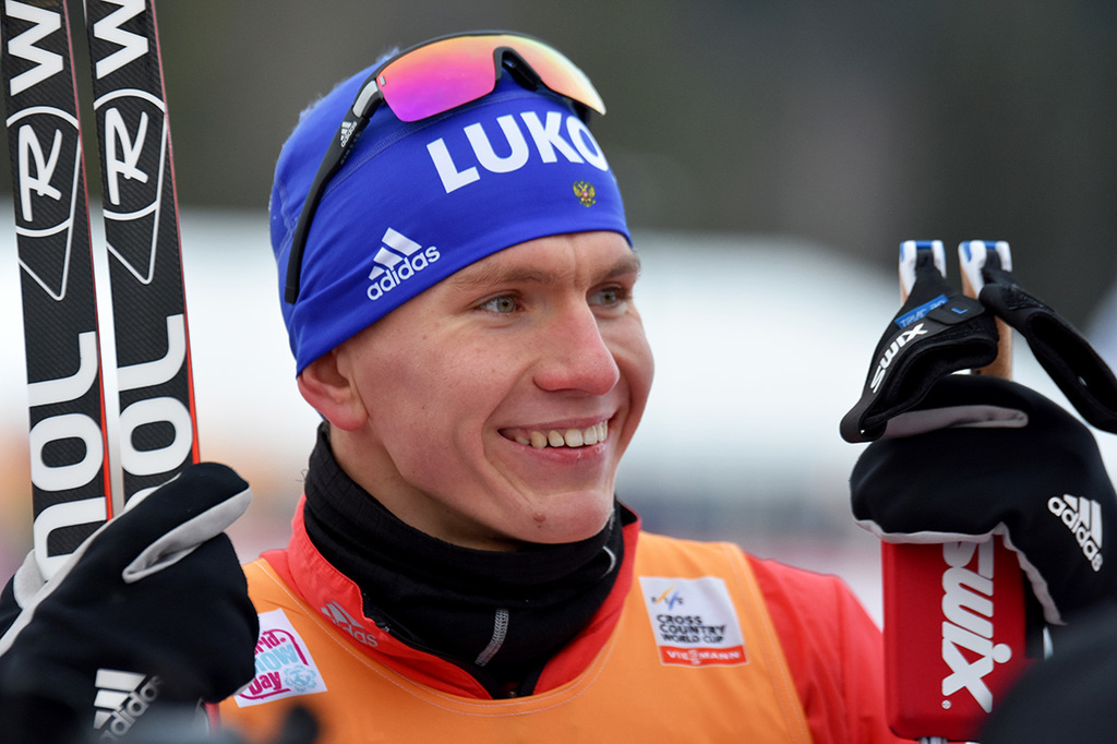 Александр Большунов