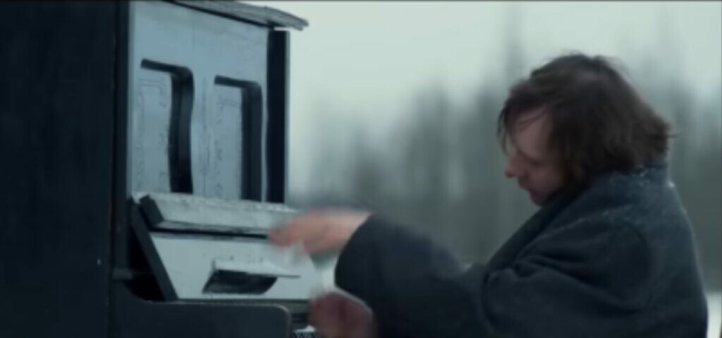    Фото: кадр клипа группы Shortparis «Яблонный сад»