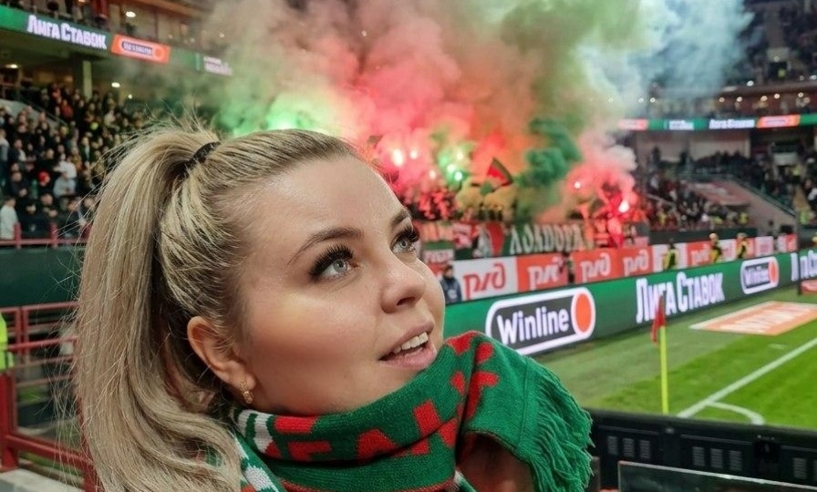 Футбол, макияж и ставки: почему нам надоело делить мир на розовый и голубой