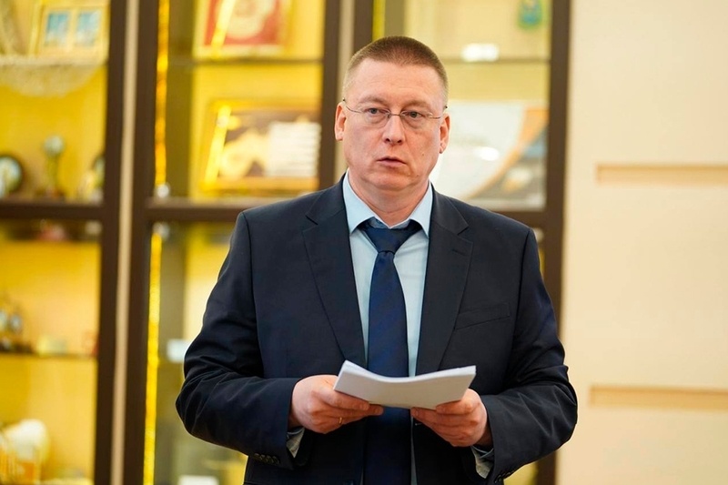    Исполнять обязанности главы регионального минздрава будет Игорь Петчин.