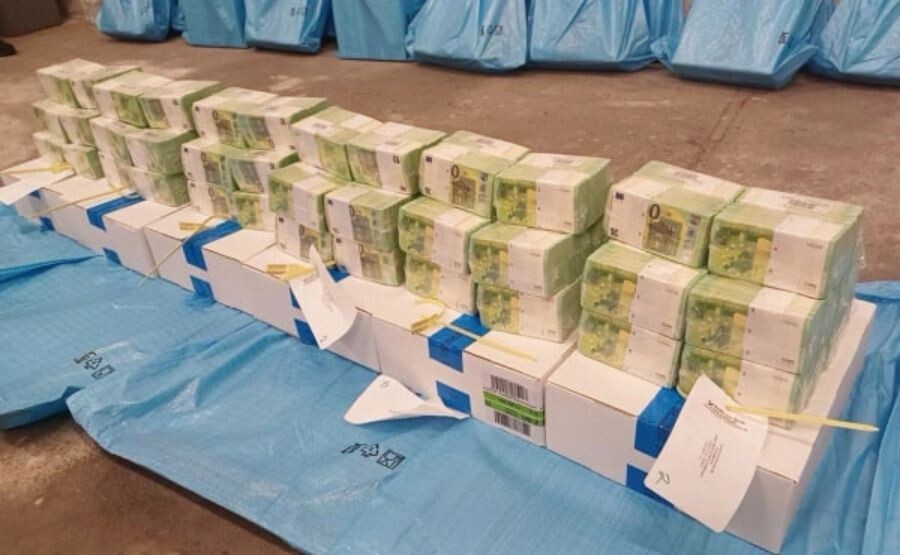     / Источник: Социальные сети