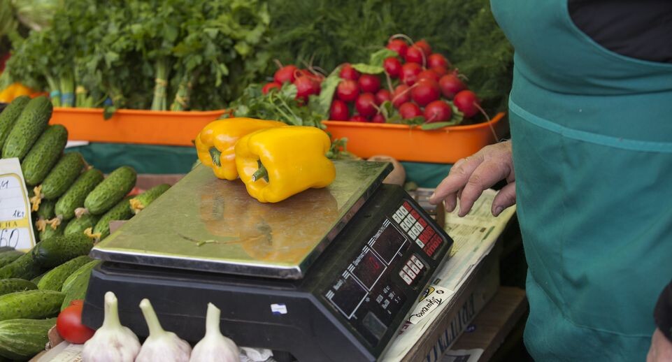    Продуктовый рынок в Москве / Медиасток.рф