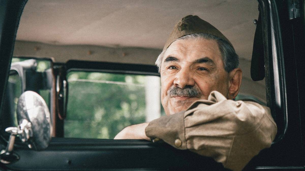    Александр Панкратов-Черный в роли сержанта Федоренко в сериале «По законам военного времени» / Фото: Пресс-служба Первого канала