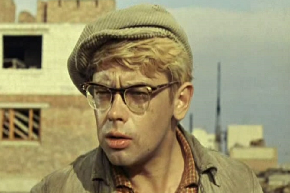 Владик, Серафим и Кока: как могли звать героев любимых советских фильмов