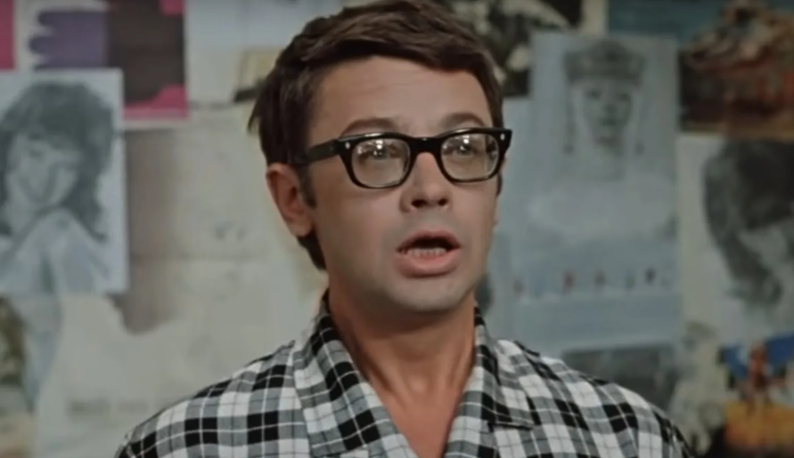 Шурик из фильма Иван Васильевич меняет профессию