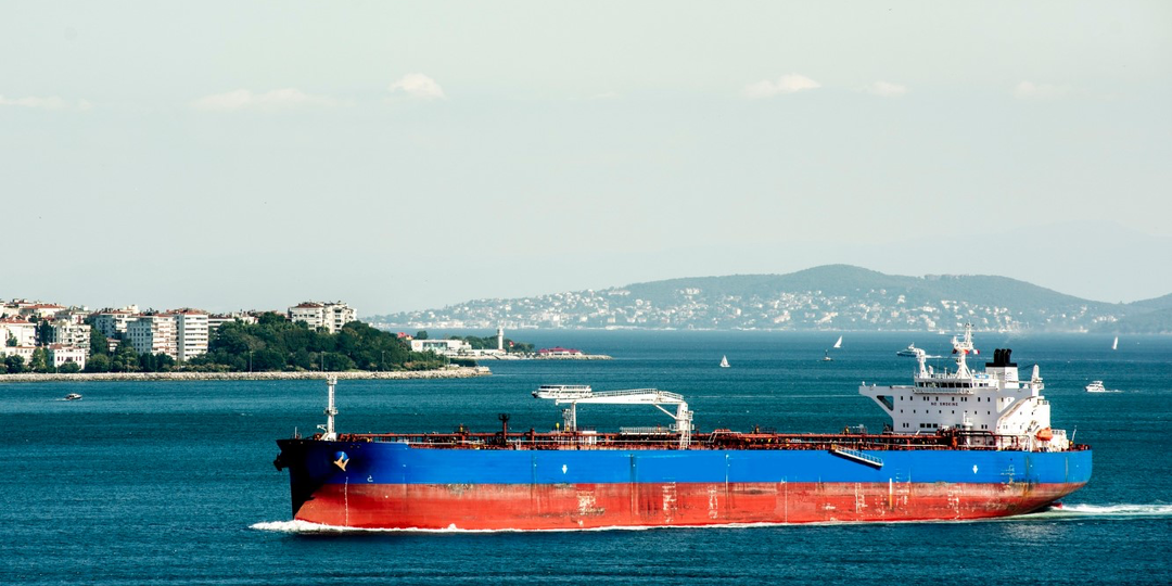 Ставки фрахта танкеров для экспорта масел выросли на 15-20%