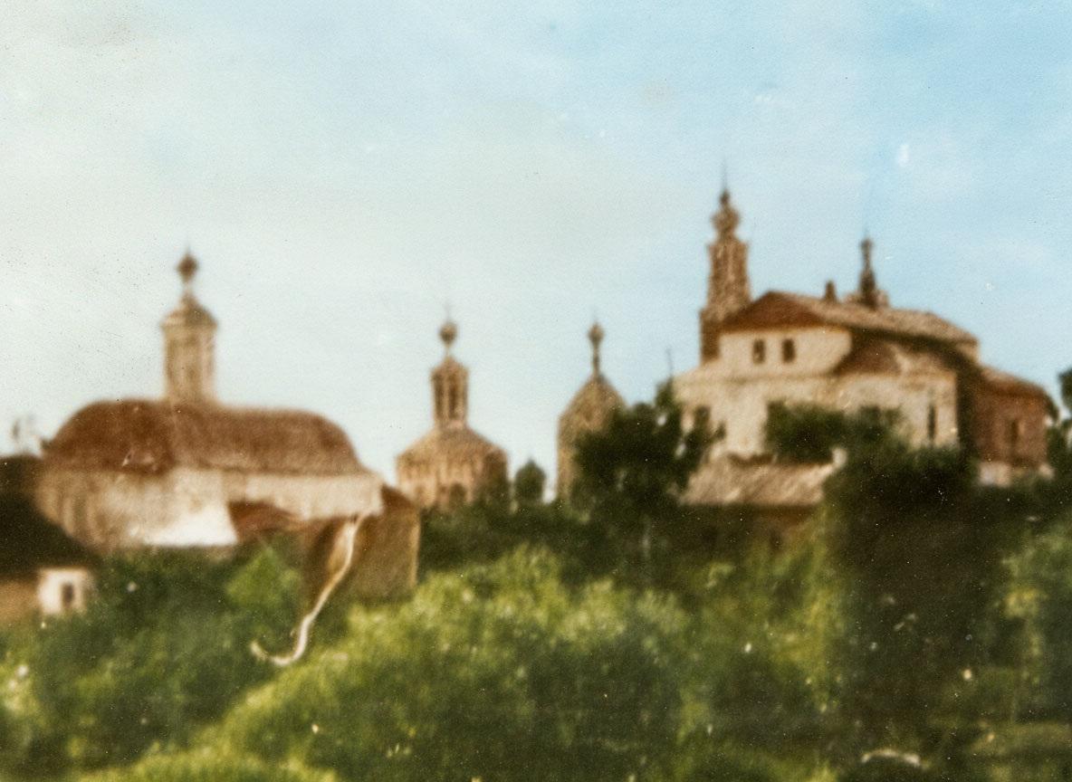 Преображенская церковь (в центре) на панораме города, нач. XX века
Цвета восстановленные, Д. Махель, 2026