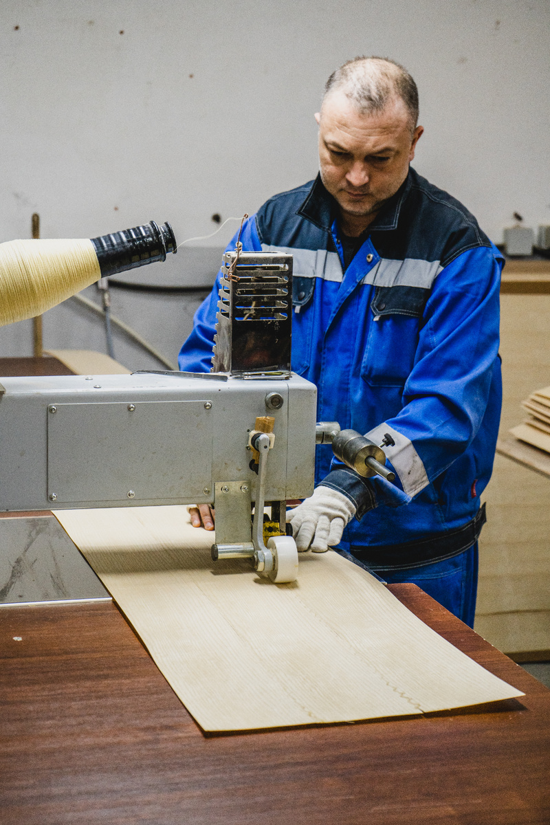 Производство мебельной фабрики Глайдер.