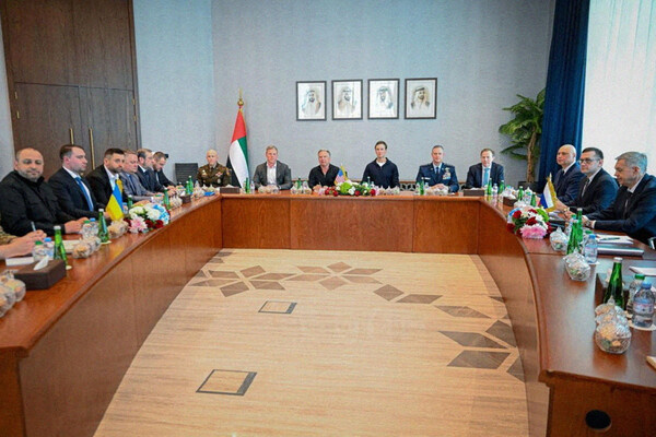 Во время переговоров России, США и Украины в Абу-Даби, 4 февраля 2026 года / UAE Ministry of Foreign Affairs/Reuters   📷