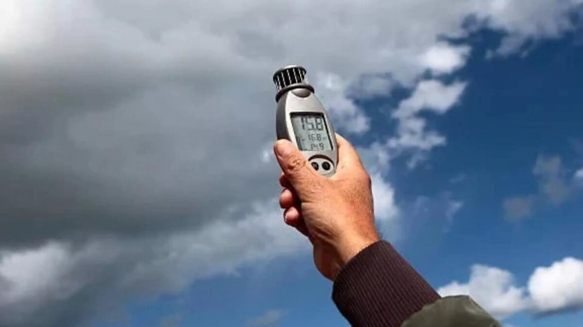 Замеры воздуха © Photo : Акимат Восточно-Казахстанской области