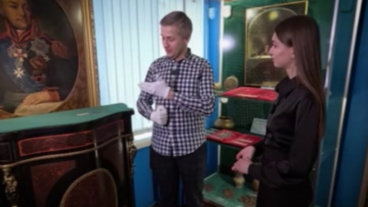    В областном краеведческом музее Курска хранятся криминальные денежные экспонаты