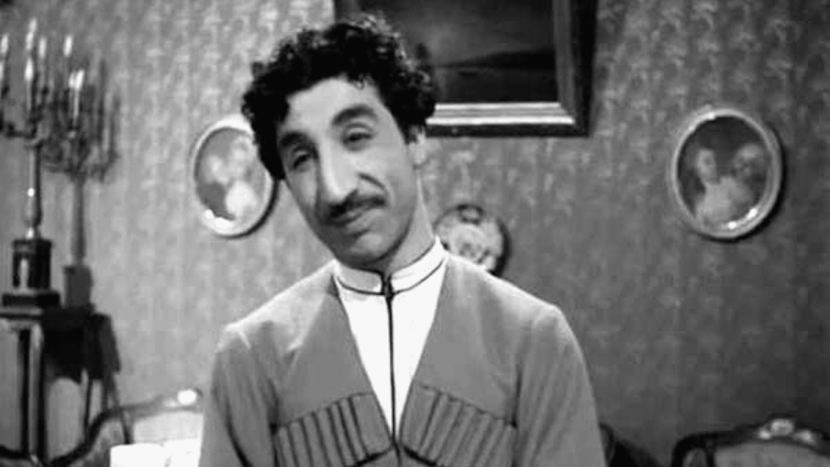 Фрунзик Мкртчян. Фото: «kino-teatr.ru»