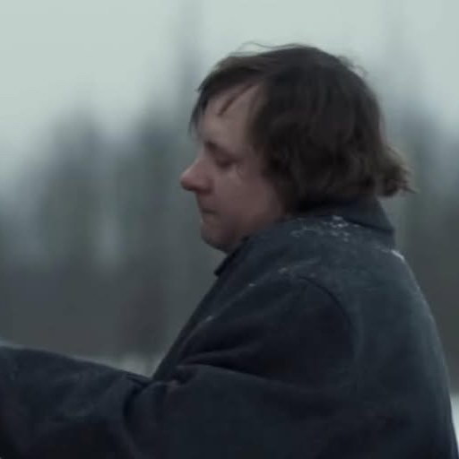     Пианист из клипа Shotrparis найден мертвым в лесу