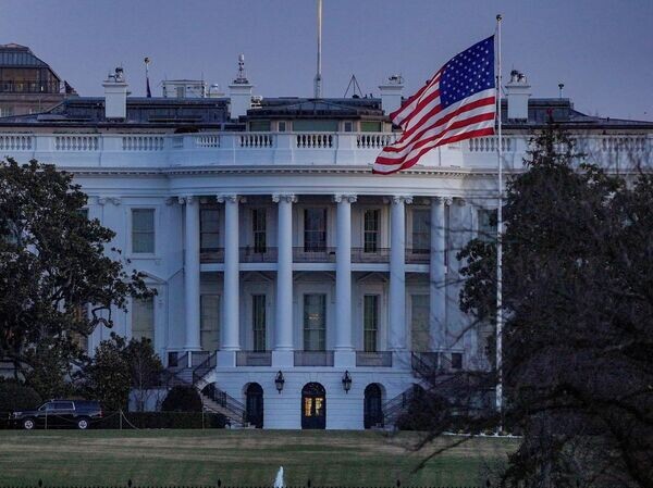    © REUTERS / Ken Cedeno