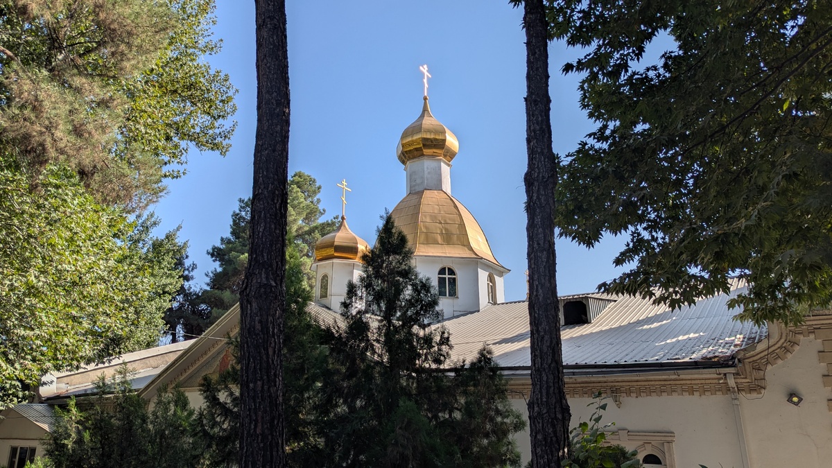 Золотые купола