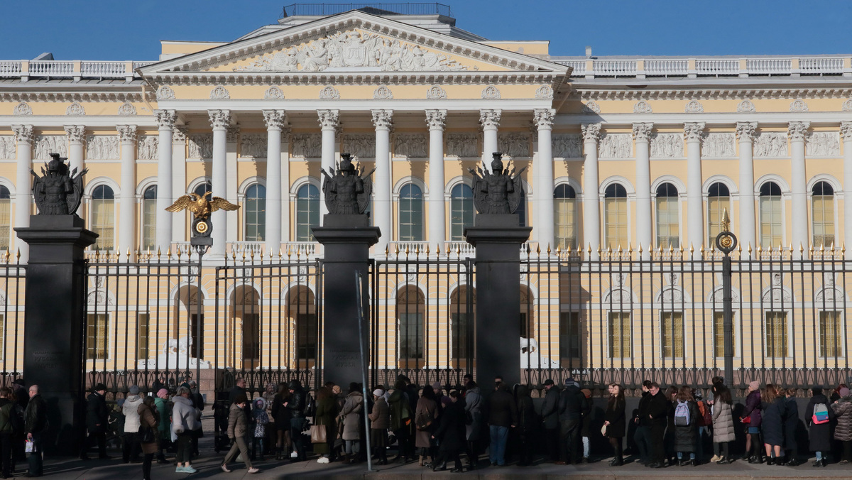    Санкт-Петербург Русский музей GLP