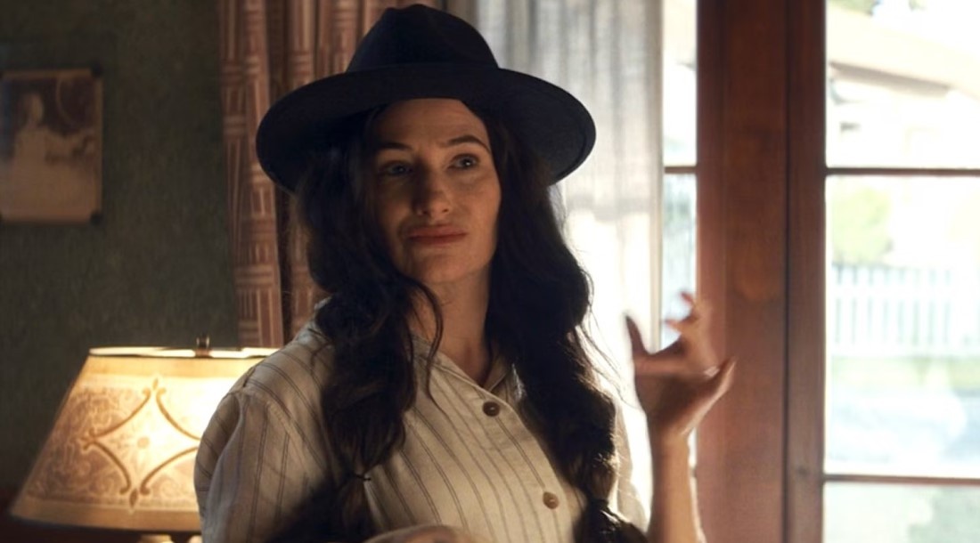     Кэтрин Хан, кадр из сериала «Это все Агата» (2024)