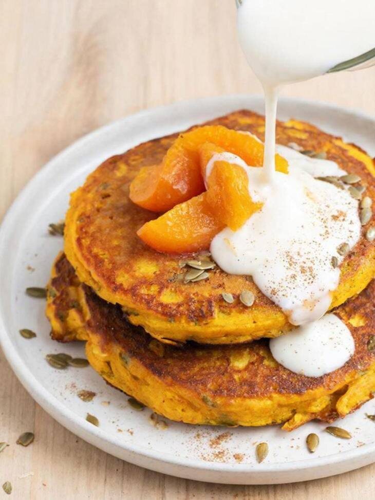 Ароматный десерт, который готовится проще простого. В составе - только цельные ингредиенты, без рафинированной муки и сахара.