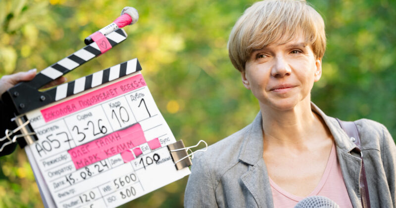    Нестандартная внешность стала визитной карточкой артистки.