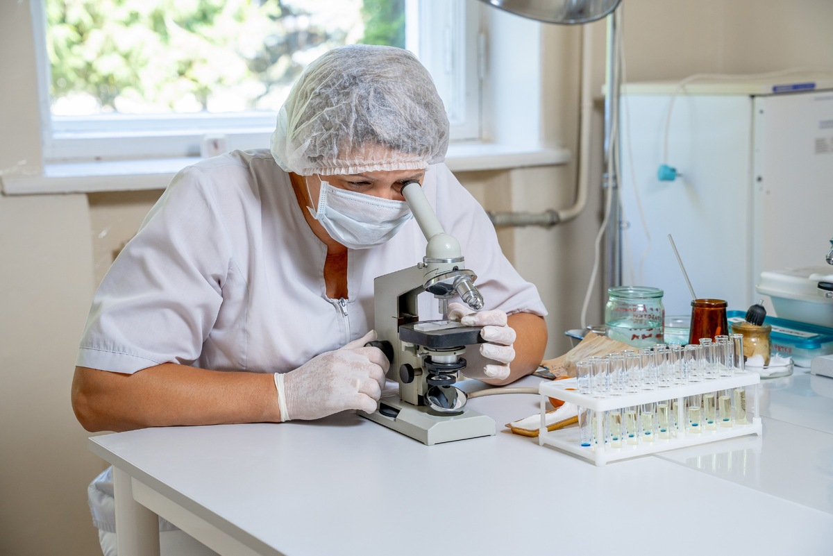 Лабораторные исследования помогают увидеть важные показатели и уточнить общую картину состояния здоровья.