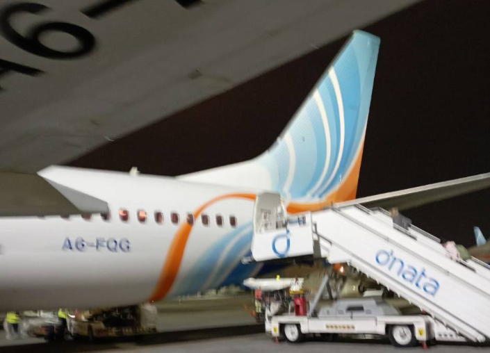    «Сидите и ждите»: туристы из Оренбурга не могли вовремя вернуться из ОАЭ из-за отмены рейсов