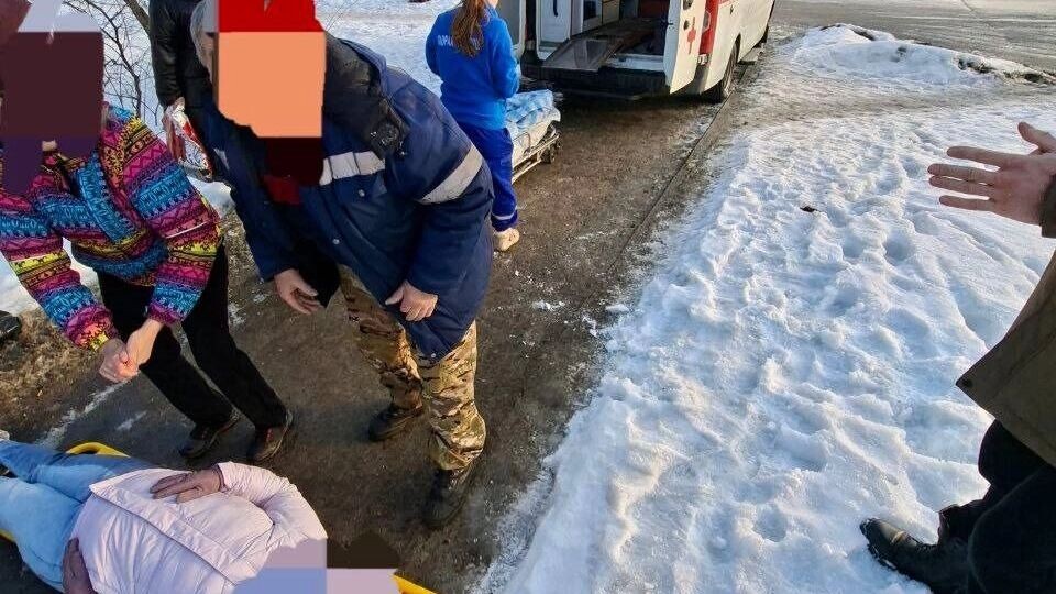 Беременная женщина поскользнулась на улице в Петрозаводске и оказалась в больнице