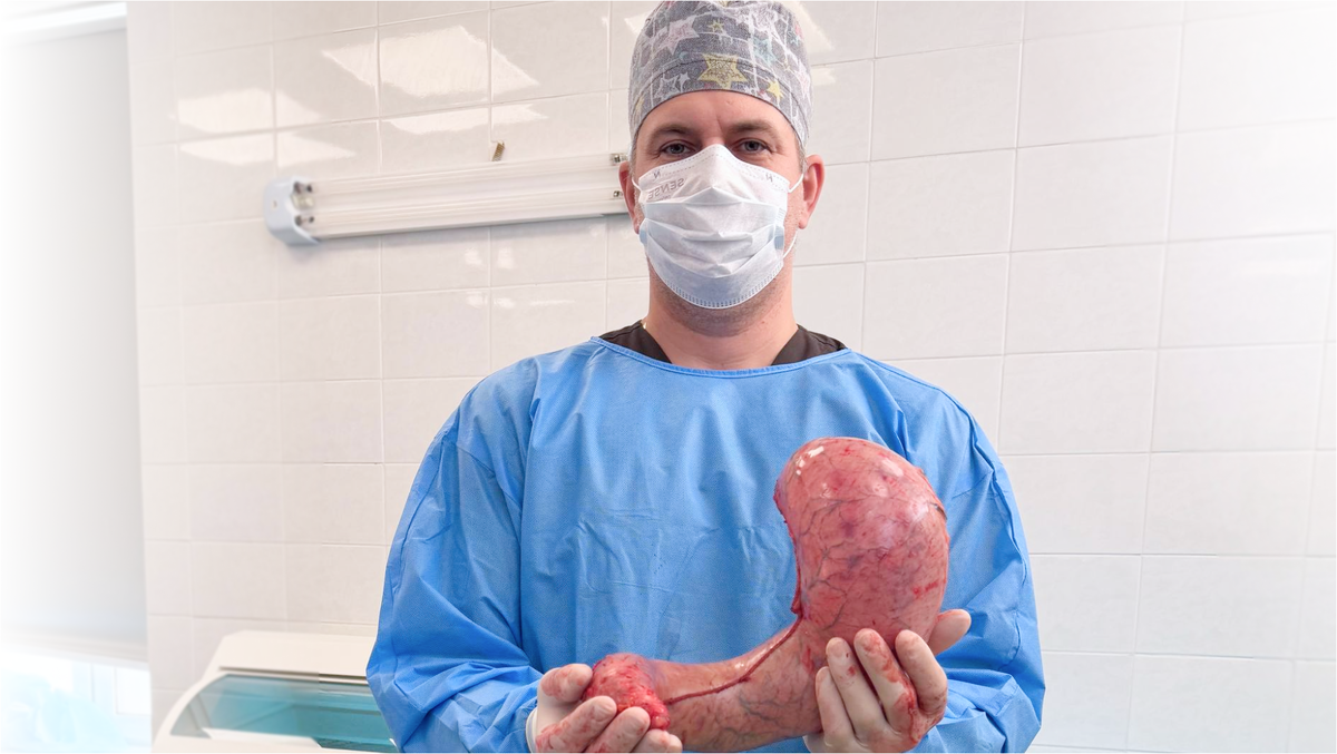 Бариатрический хирург СМ-Клиника Александр Анатольевич Симаков