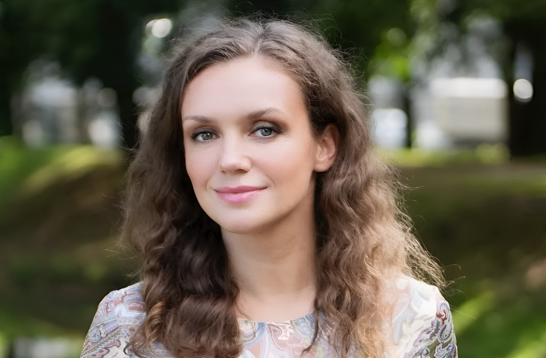 Ушла от мужа-ревнивца к бывшему Анны Ковальчук, родила двоих сыновей и забросила кино: Как живет звезда "Колдовской любви" Наталья Терехова